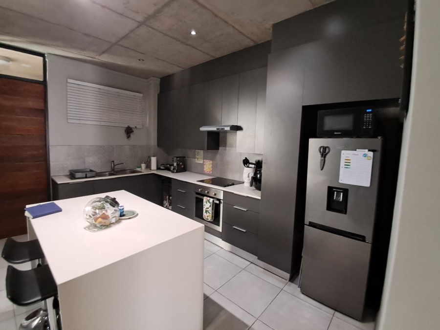2 Bedroom Property for Sale in Brooklyn Gauteng