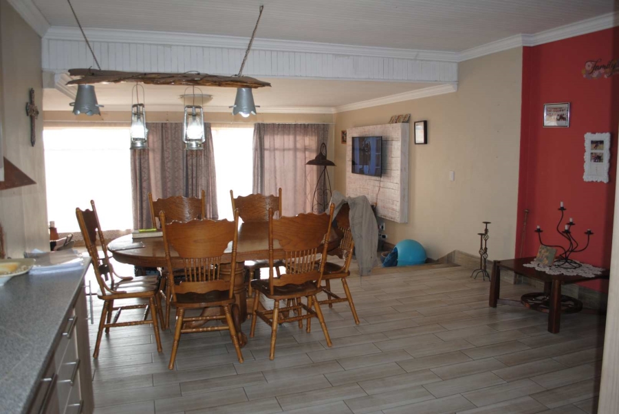 4 Bedroom Property for Sale in Riversdale Gauteng