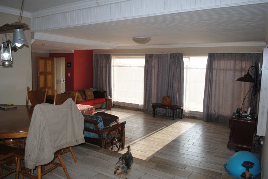 4 Bedroom Property for Sale in Riversdale Gauteng