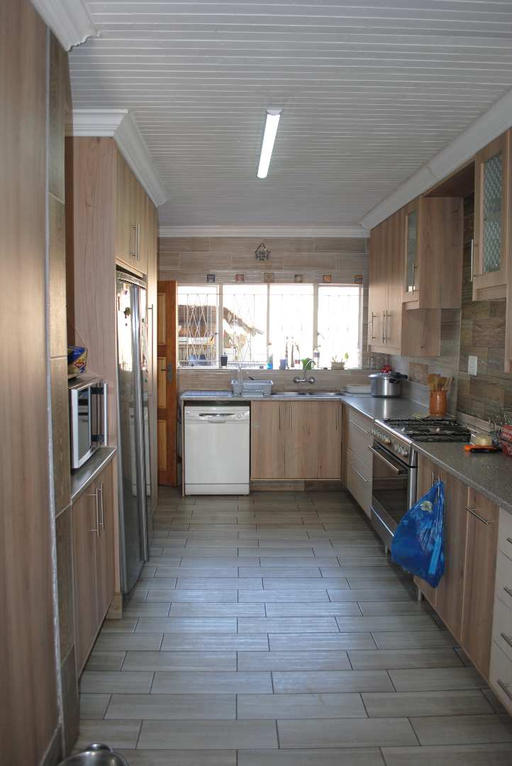 4 Bedroom Property for Sale in Riversdale Gauteng
