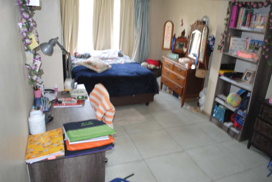 4 Bedroom Property for Sale in Riversdale Gauteng