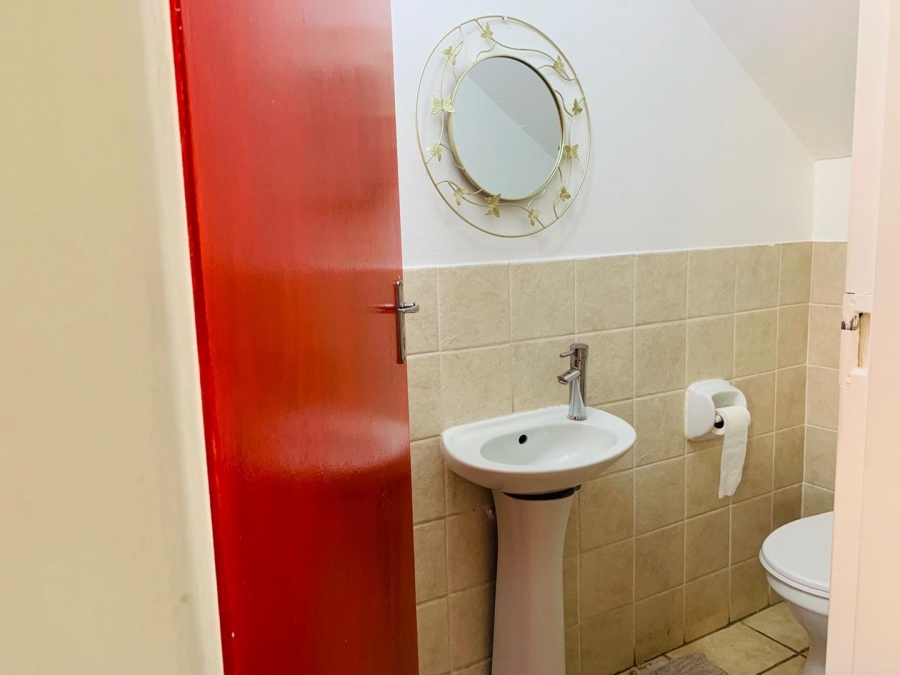 To Let 3 Bedroom Property for Rent in Wilgeheuwel Gauteng