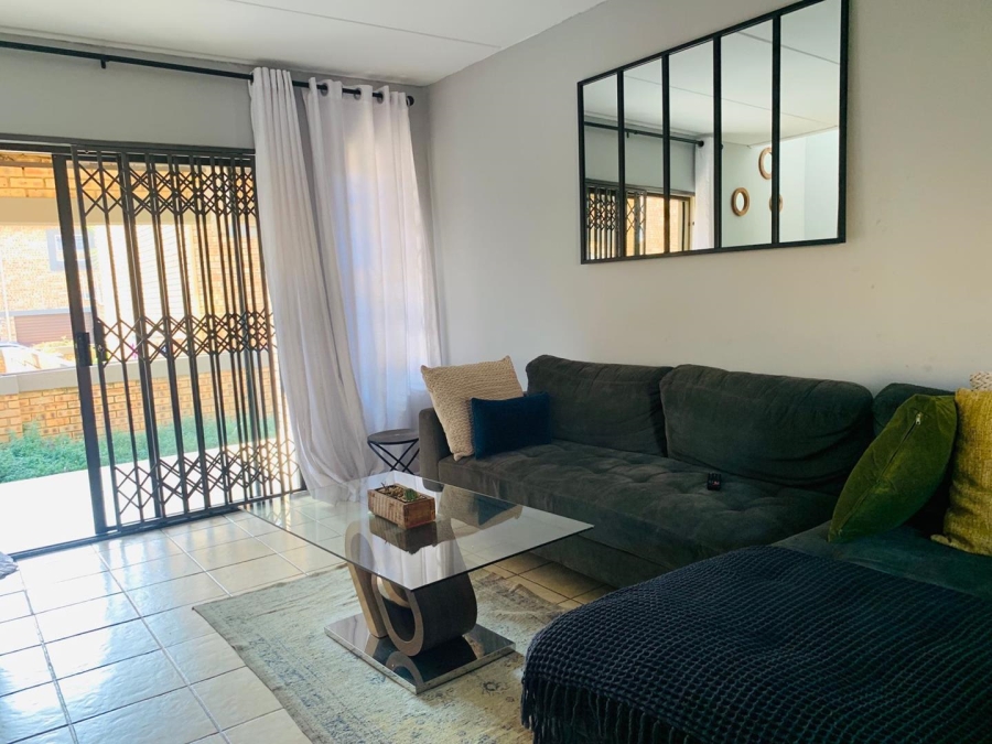 To Let 3 Bedroom Property for Rent in Wilgeheuwel Gauteng