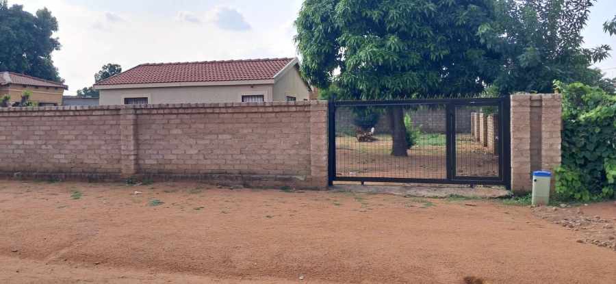 To Let 2 Bedroom Property for Rent in Soshanguve X Gauteng