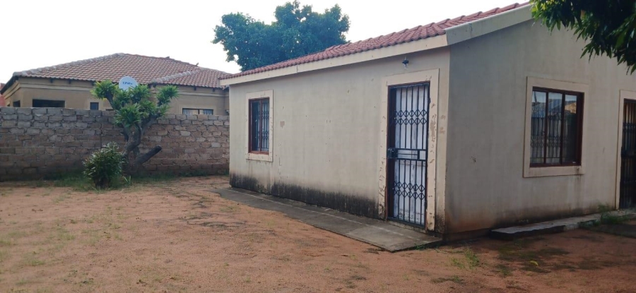 To Let 2 Bedroom Property for Rent in Soshanguve X Gauteng