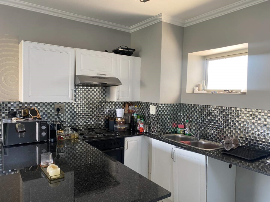To Let 2 Bedroom Property for Rent in Riviera Gauteng