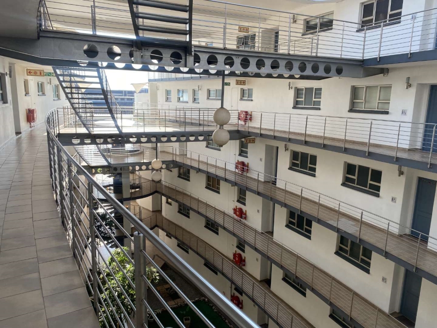 To Let 2 Bedroom Property for Rent in Riviera Gauteng