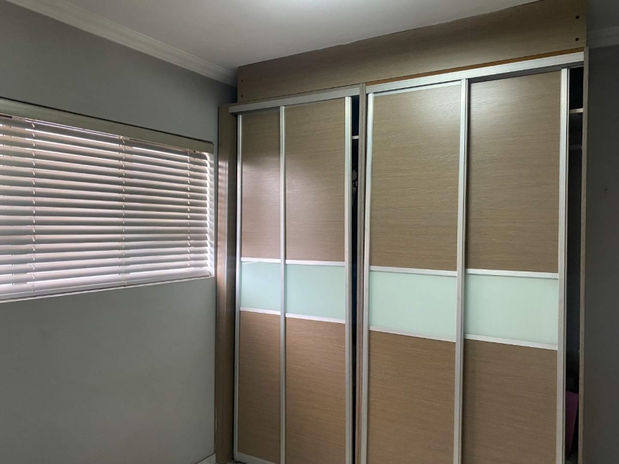 To Let 2 Bedroom Property for Rent in Riviera Gauteng