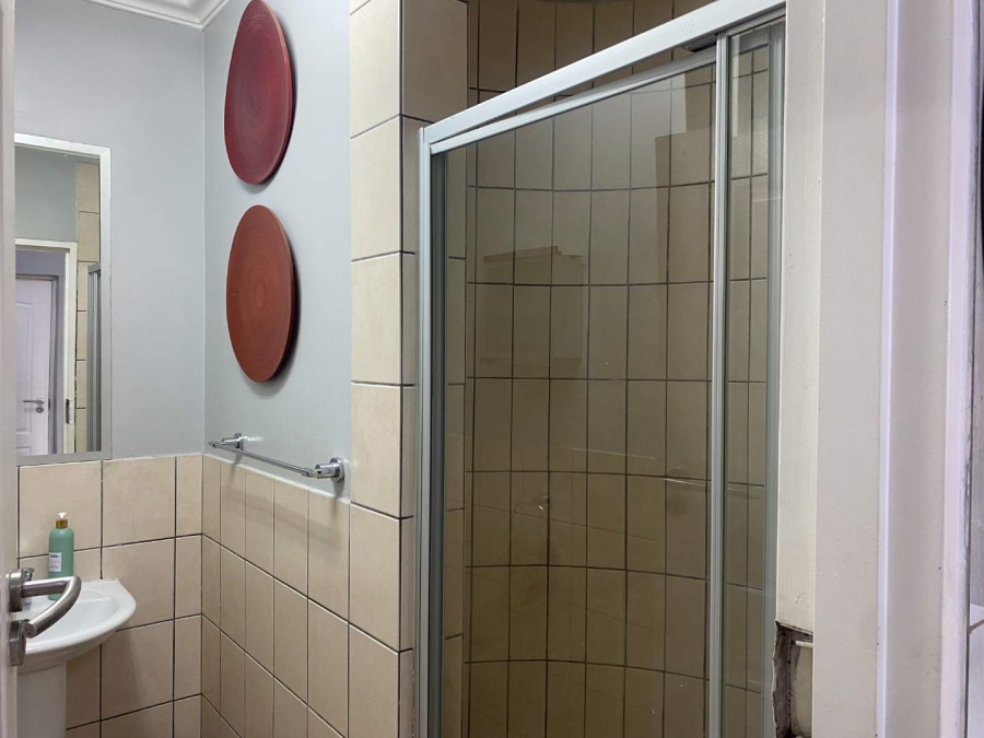 To Let 2 Bedroom Property for Rent in Riviera Gauteng