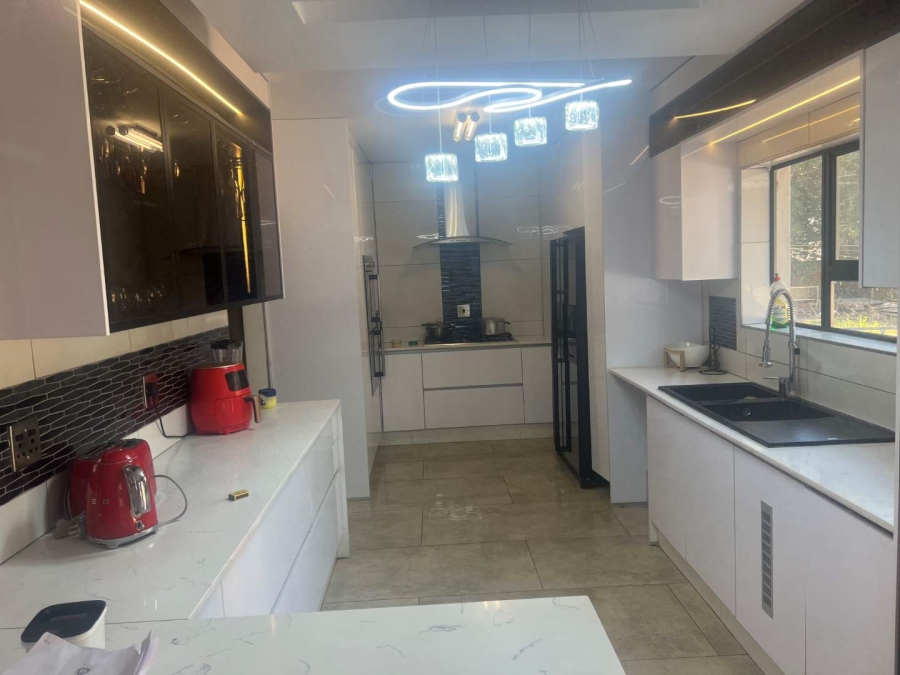 3 Bedroom Property for Sale in Brackenhurst Gauteng