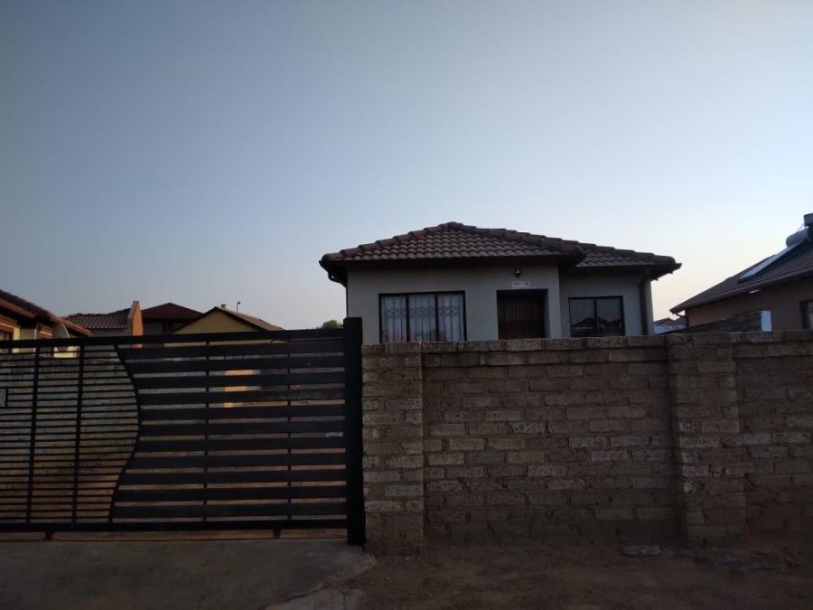 To Let 3 Bedroom Property for Rent in Soshanguve VV Gauteng