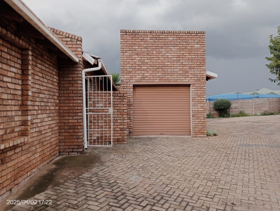 To Let 2 Bedroom Property for Rent in Terenure Gauteng