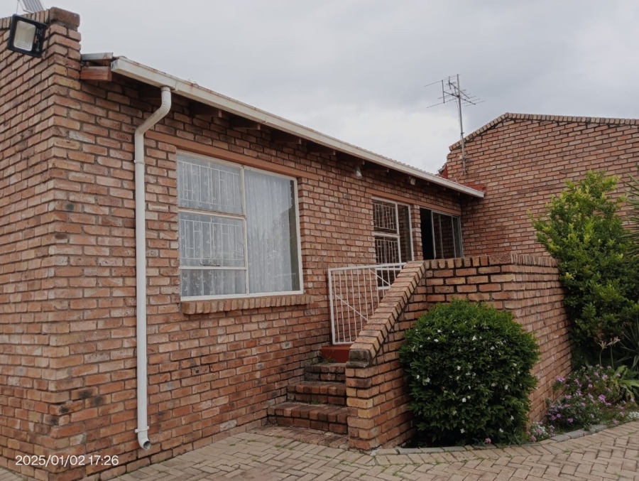 To Let 2 Bedroom Property for Rent in Terenure Gauteng