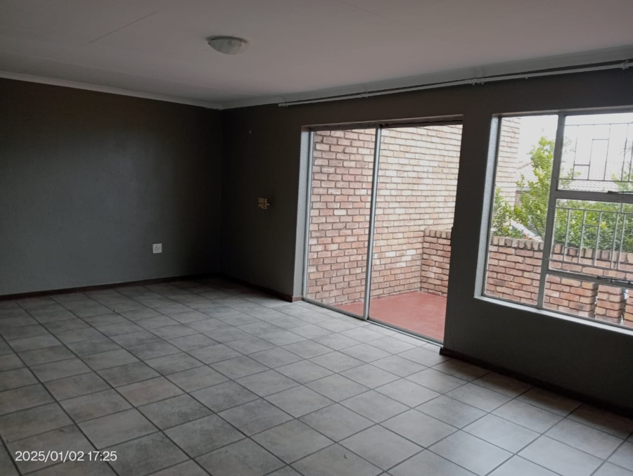 To Let 2 Bedroom Property for Rent in Terenure Gauteng