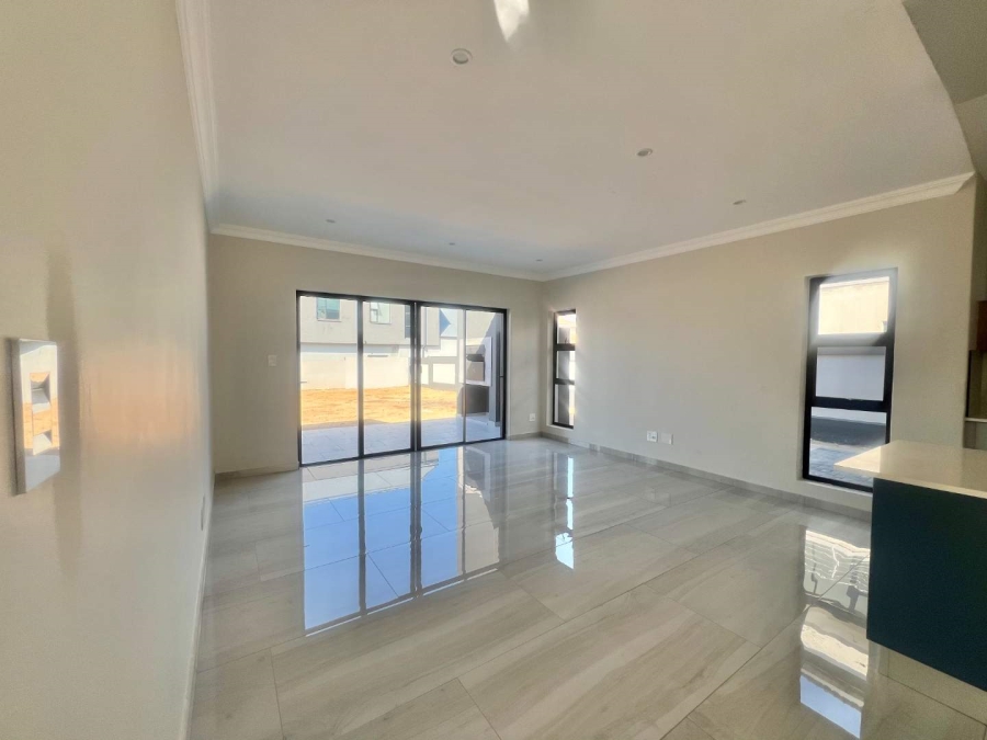 4 Bedroom Property for Sale in Roodeplaat Gauteng