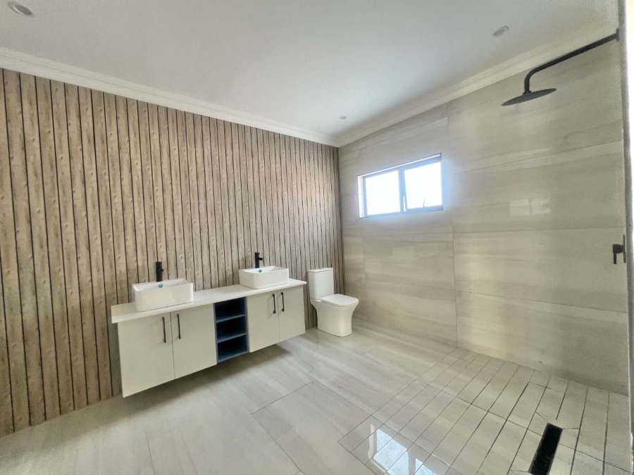 4 Bedroom Property for Sale in Roodeplaat Gauteng