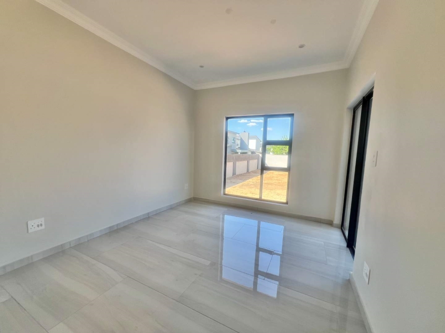4 Bedroom Property for Sale in Roodeplaat Gauteng