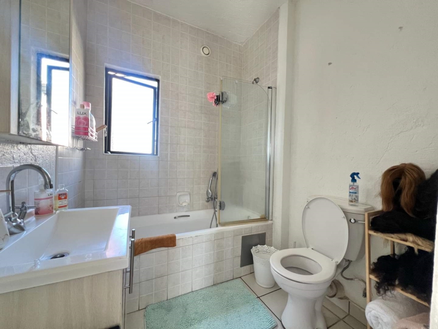 To Let 1 Bedroom Property for Rent in Ferndale Gauteng