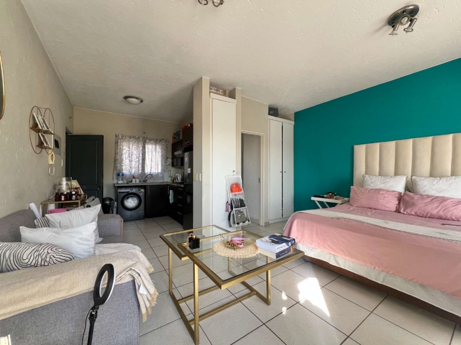 To Let 1 Bedroom Property for Rent in Ferndale Gauteng
