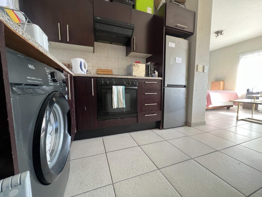 To Let 1 Bedroom Property for Rent in Ferndale Gauteng