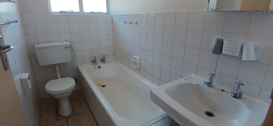 2 Bedroom Property for Sale in Birchleigh Gauteng