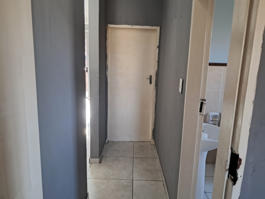 To Let 2 Bedroom Property for Rent in Midrand Gauteng