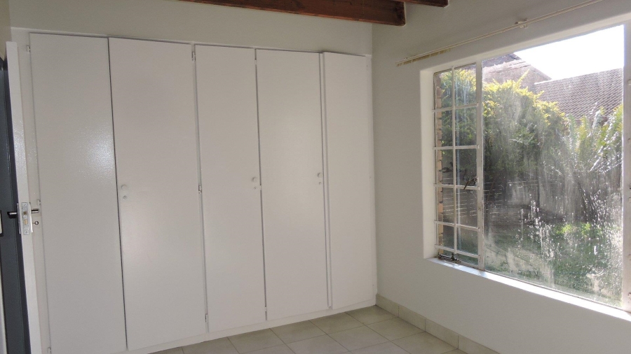 To Let 3 Bedroom Property for Rent in Kilner Park Gauteng