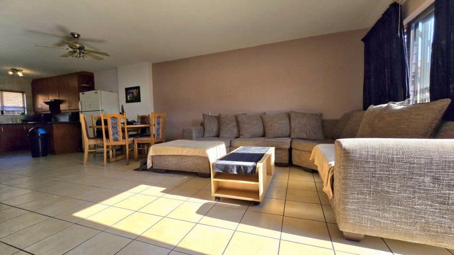 2 Bedroom Property for Sale in Florentia Gauteng