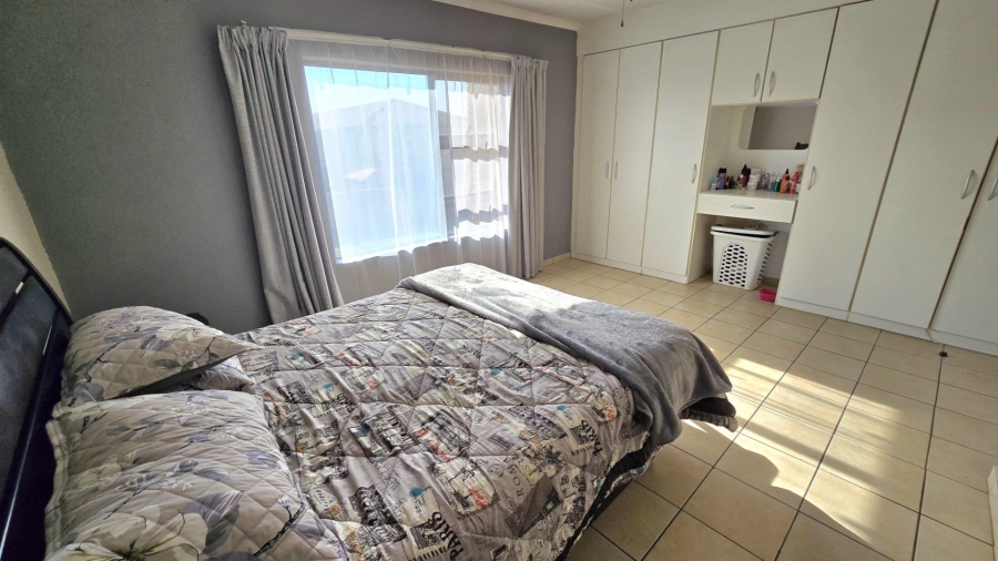 2 Bedroom Property for Sale in Florentia Gauteng