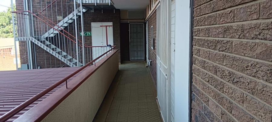 1 Bedroom Property for Sale in Alberton Gauteng