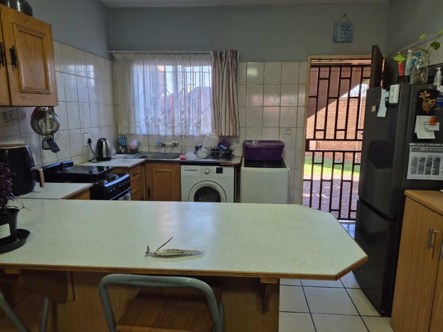 2 Bedroom Property for Sale in Mayberry Park Gauteng
