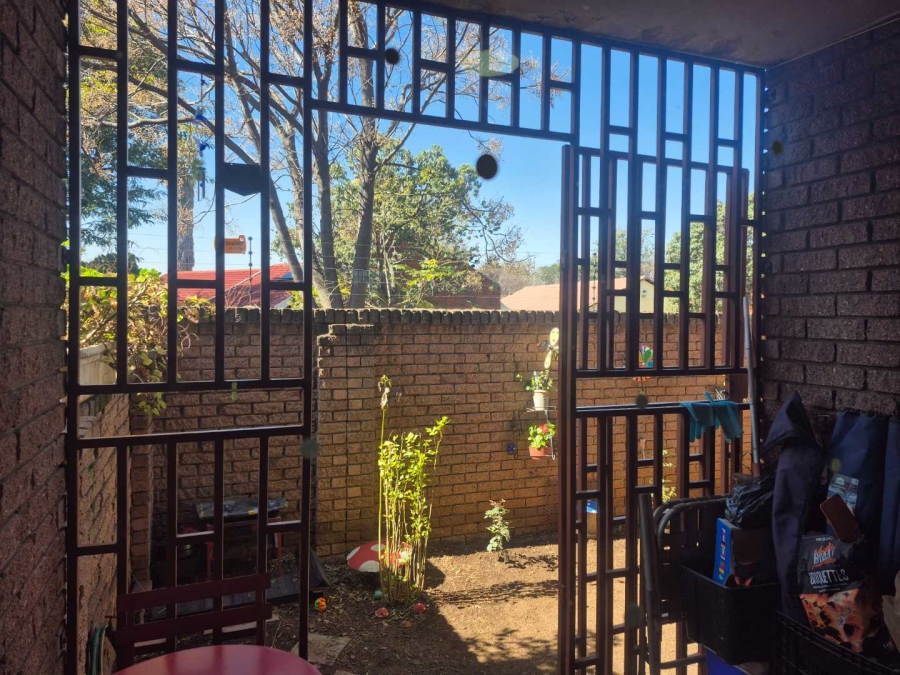2 Bedroom Property for Sale in Mayberry Park Gauteng