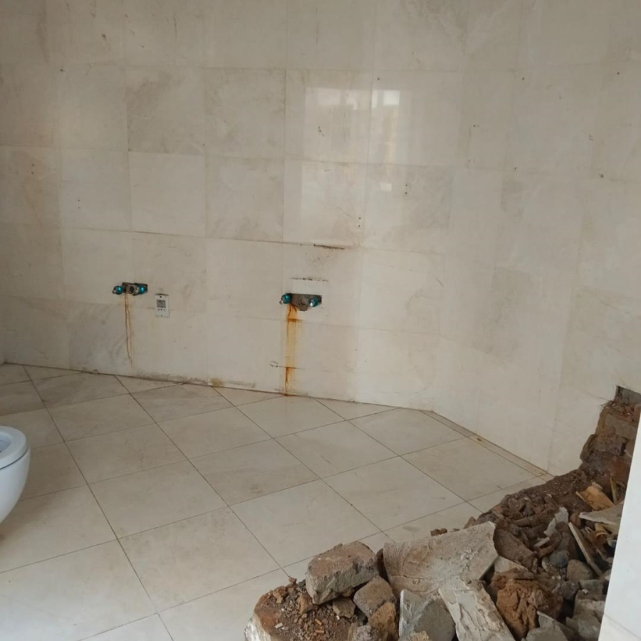 3 Bedroom Property for Sale in Bassonia Gauteng