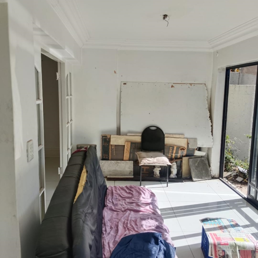 3 Bedroom Property for Sale in Bassonia Gauteng