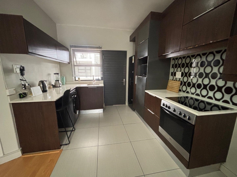 To Let 2 Bedroom Property for Rent in Rivonia Gauteng