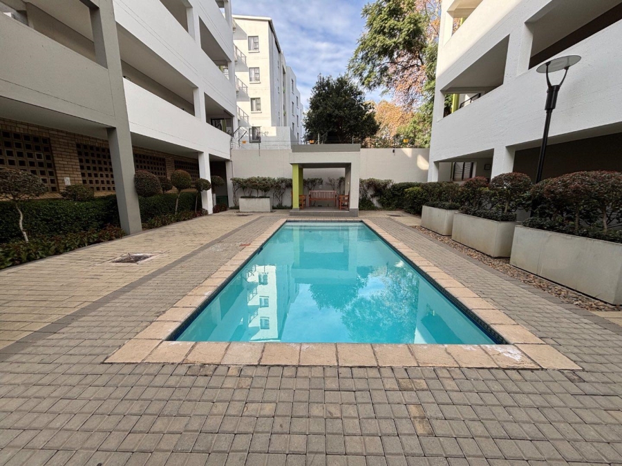 To Let 2 Bedroom Property for Rent in Rivonia Gauteng