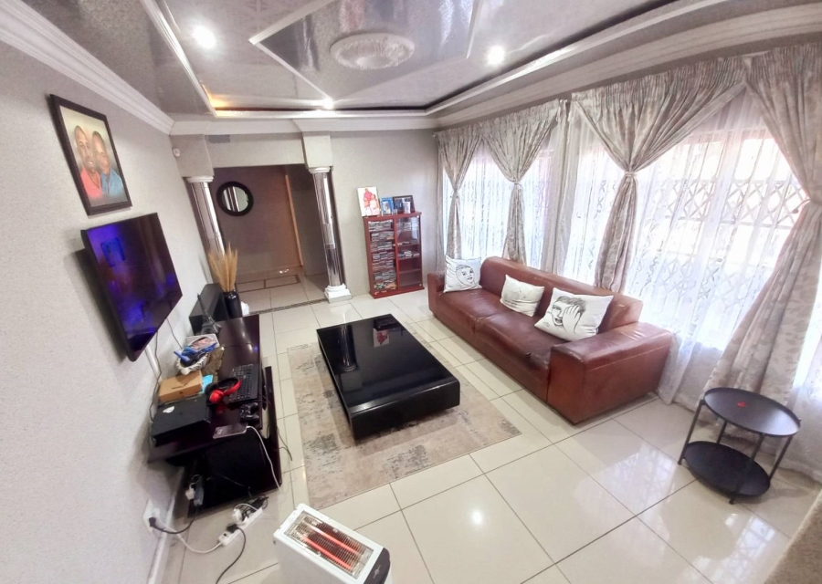 3 Bedroom Property for Sale in West Park Gauteng
