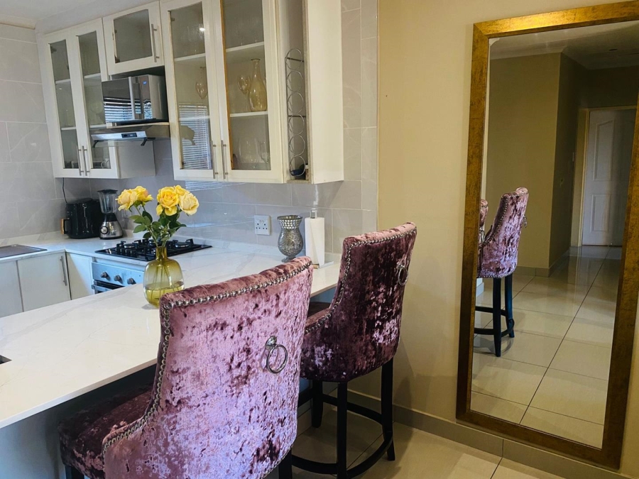 2 Bedroom Property for Sale in Monavoni Gauteng