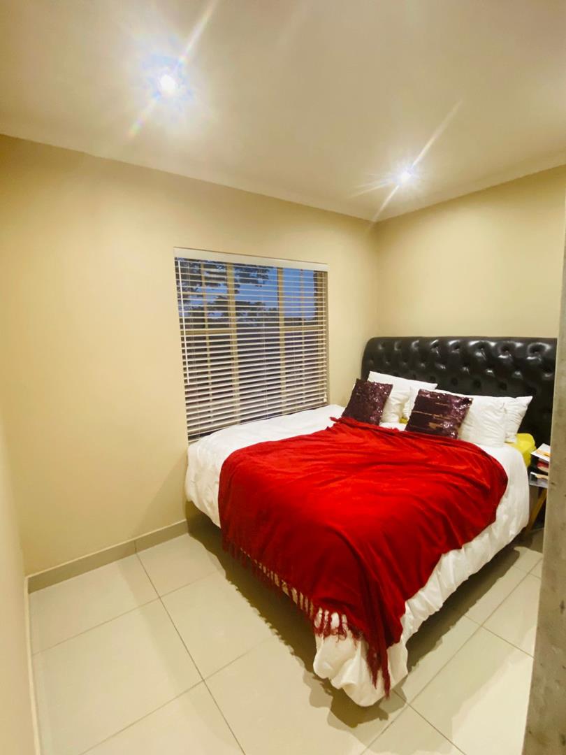 2 Bedroom Property for Sale in Monavoni Gauteng