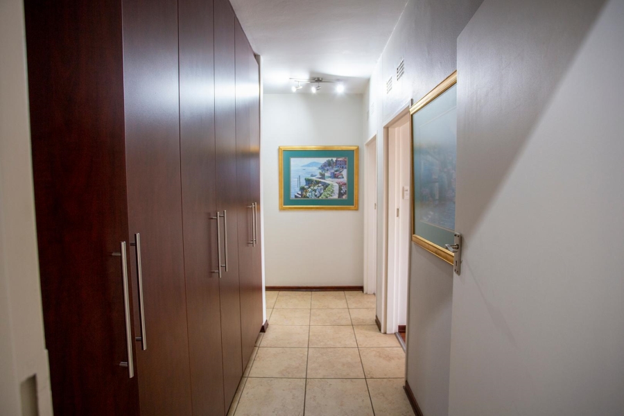 4 Bedroom Property for Sale in Sandton Central Gauteng