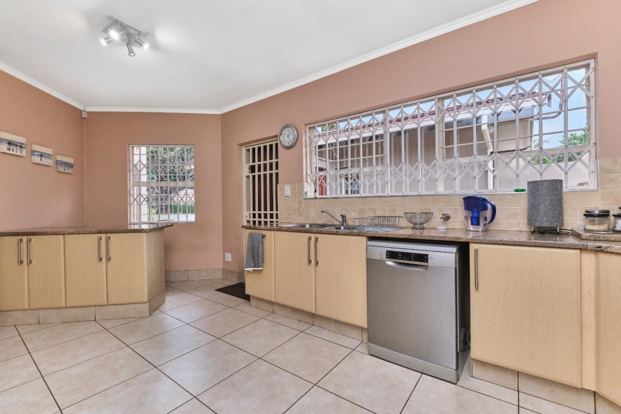 4 Bedroom Property for Sale in Ferndale Gauteng