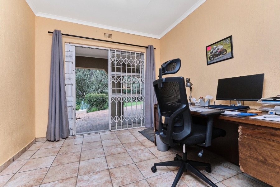 4 Bedroom Property for Sale in Ferndale Gauteng
