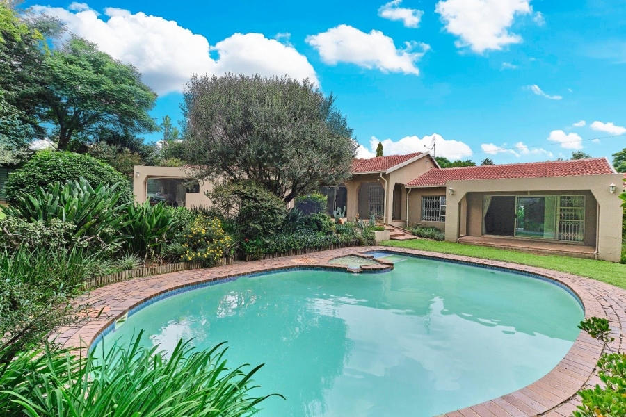 4 Bedroom Property for Sale in Ferndale Gauteng