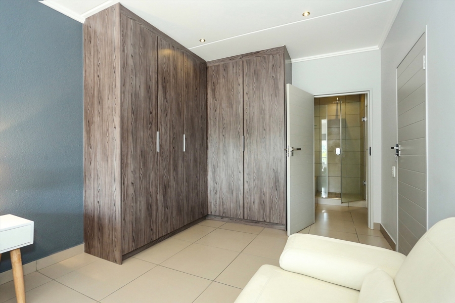 To Let 2 Bedroom Property for Rent in Morningside Gauteng