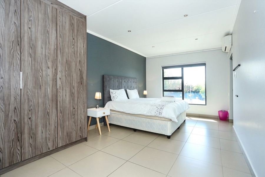 To Let 2 Bedroom Property for Rent in Morningside Gauteng