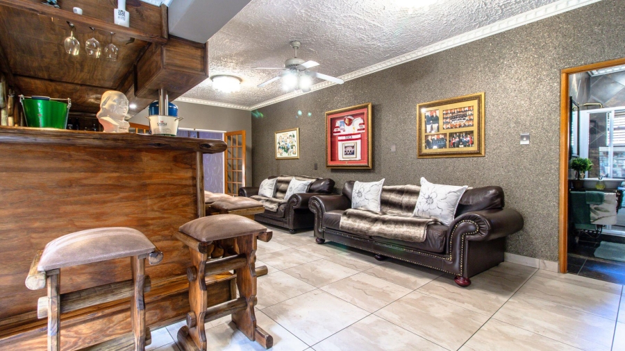 3 Bedroom Property for Sale in Alberante Gauteng