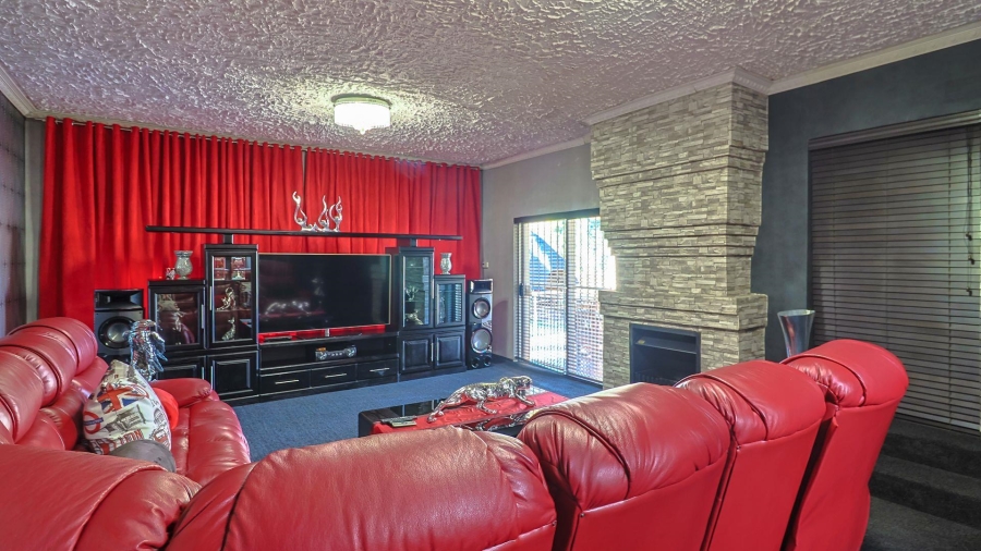3 Bedroom Property for Sale in Alberante Gauteng
