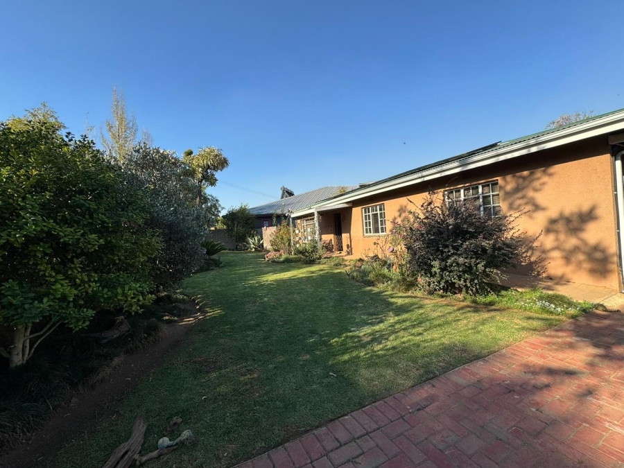 To Let 3 Bedroom Property for Rent in Rothdene Gauteng