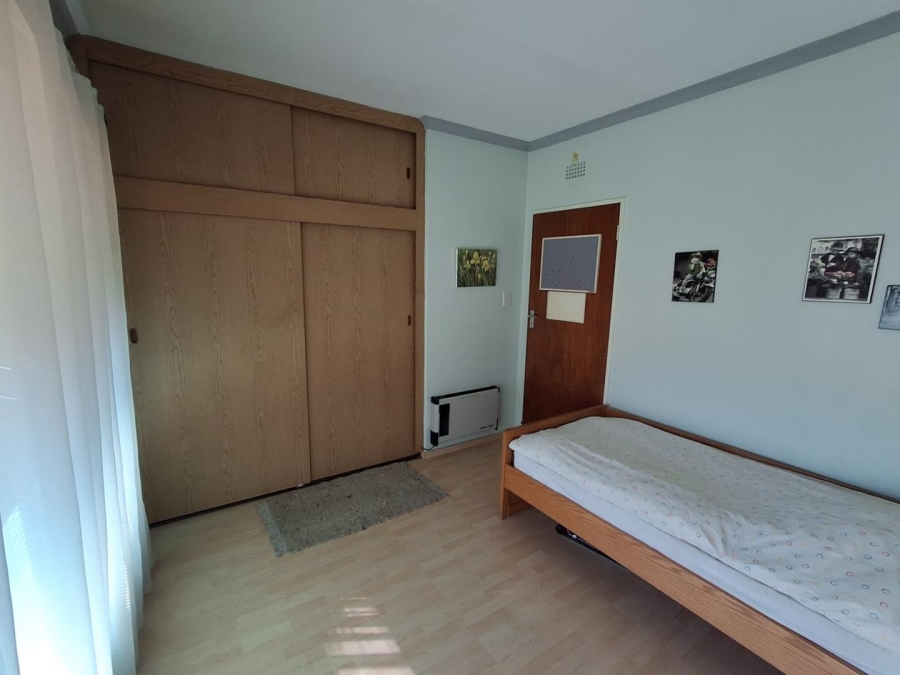 4 Bedroom Property for Sale in Glenvista Gauteng