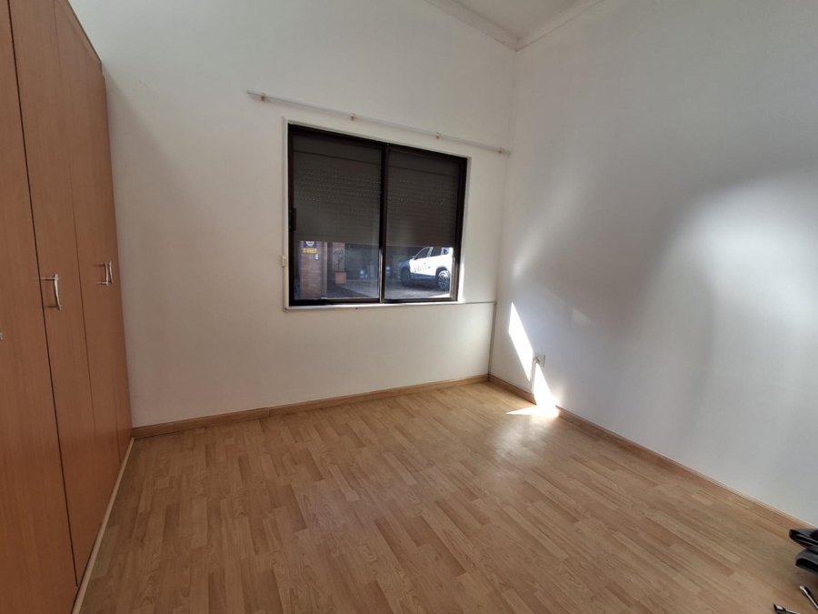 4 Bedroom Property for Sale in Glenvista Gauteng